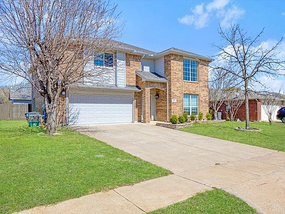 4th image of 720 Pheasant Rd