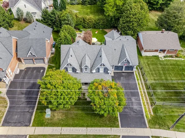 15727 McLaughlin Rd, Caledon, ON L7C 3K3