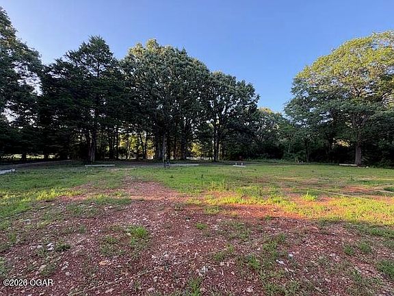 4th image of 8350 Glory Ln