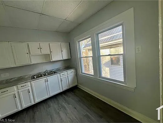 2 bed, $1,400 — Photo 3