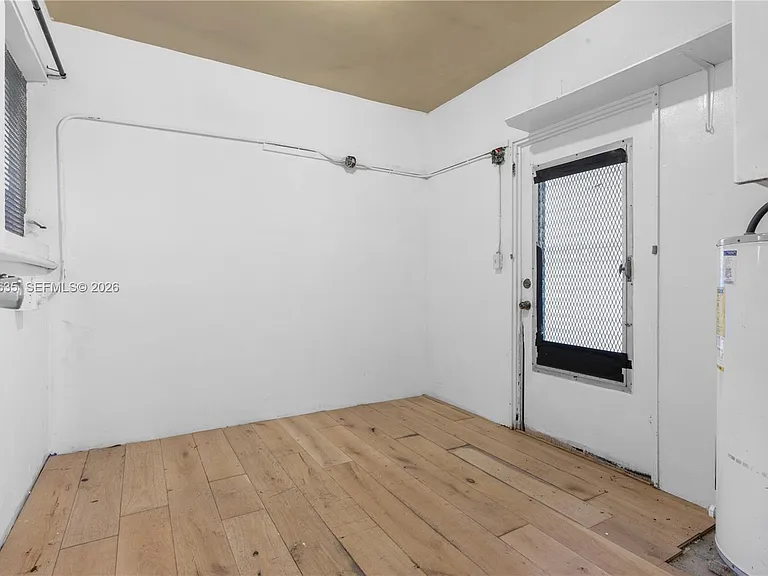 3061 NE 4th Ave — Photo 12