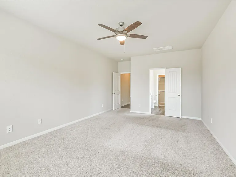 2934 Lawrence Park Ct — Photo 19