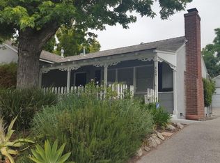 305 E Poppyfields Dr, Altadena, CA 91001