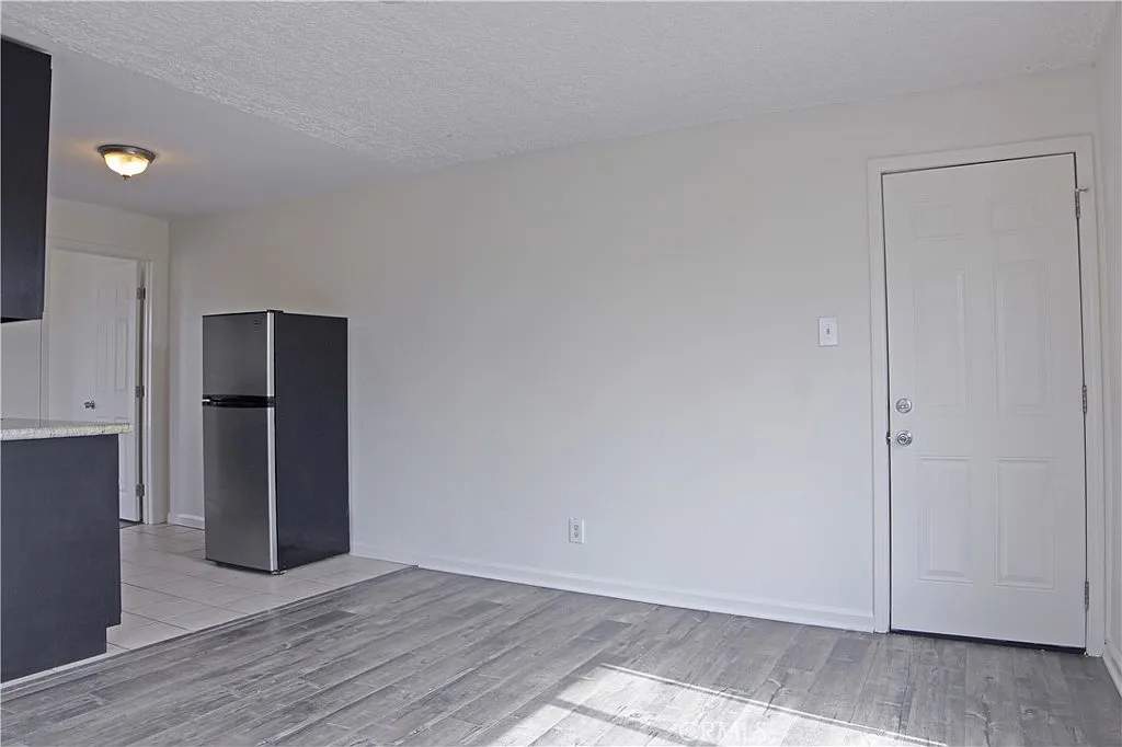 1 bed, 600 sqft, $1,600 — Photo 2