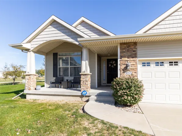 8915 Jamison Dr, West Des Moines, IA 50266
