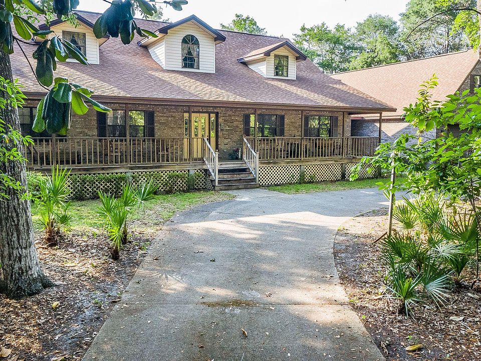 1st image of 812 Weeden Island Dr