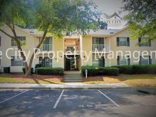 5661 Hornaday Rd, Greensboro, NC
