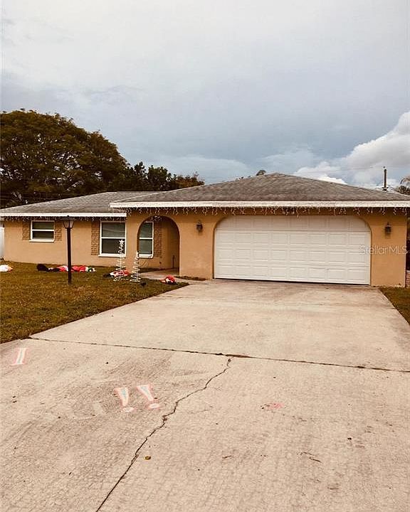 1st image of 2720 27th Avenue Dr W