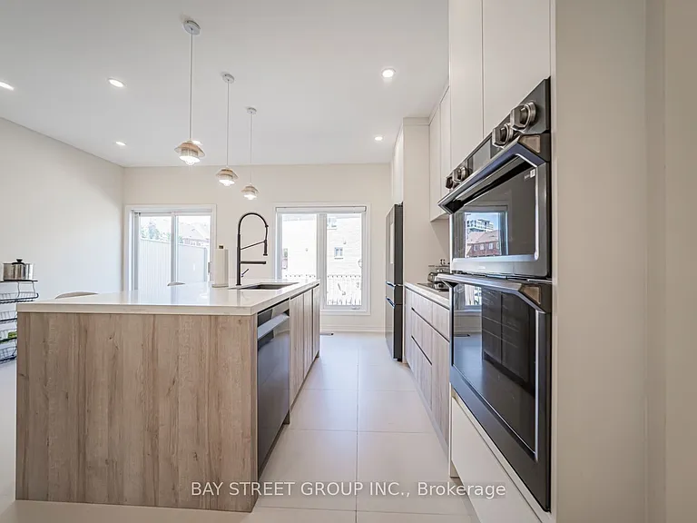 16 Dahlia Rd — Photo 11