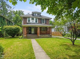 738 Washington St, Bedford, OH 44146