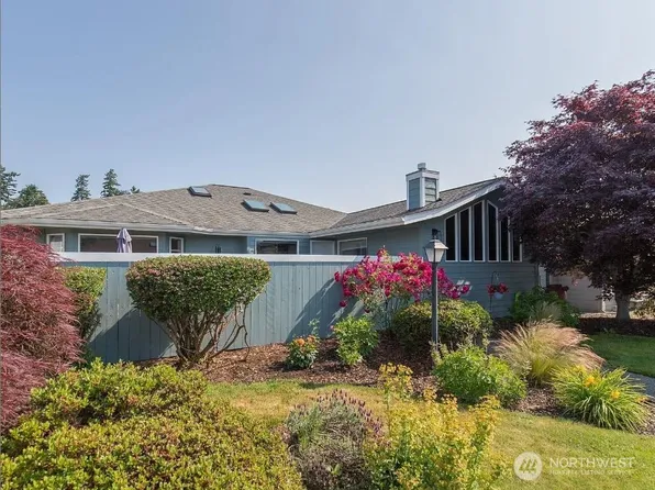 962 E Willow Street, Sequim, WA 98382