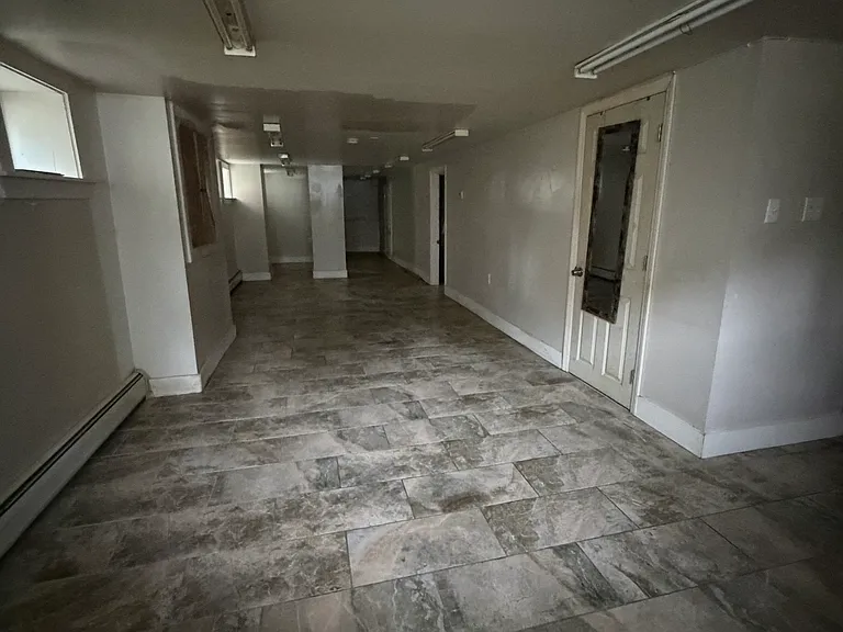 244 Smith St #1 — Photo 3