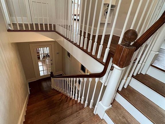 3rd image of 3128 Avenue O