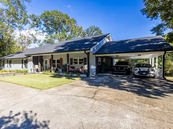 207 Hickory Hill Dr, Hattiesburg, MS 39402