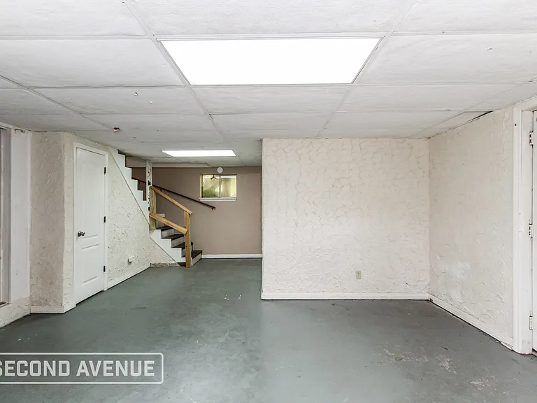 140 Curren St SE — Photo 11