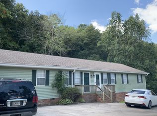 326 Mill Trce APT B, Dalton, GA 30721