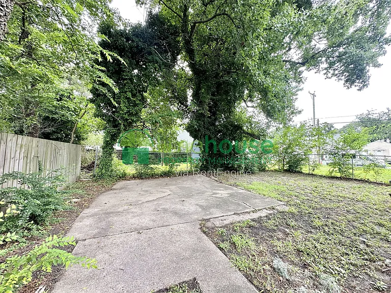 1904 Deep Creek Blvd — Photo 22