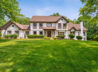 970 Arlington Oaks Ter, Chesterfield, MO