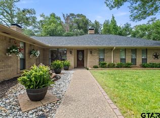 1533 Hideaway Ln W, Hideaway, TX 75771
