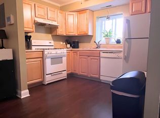 12011 Tarragon Rd APT D, Reisterstown, MD 21136