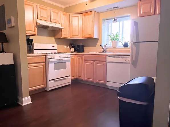 12011 Tarragon Rd APT D, Reisterstown, MD 21136