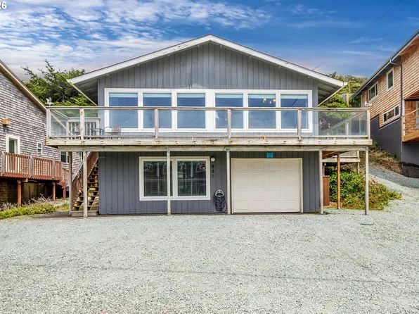888 Beach St, Manzanita, OR 97130