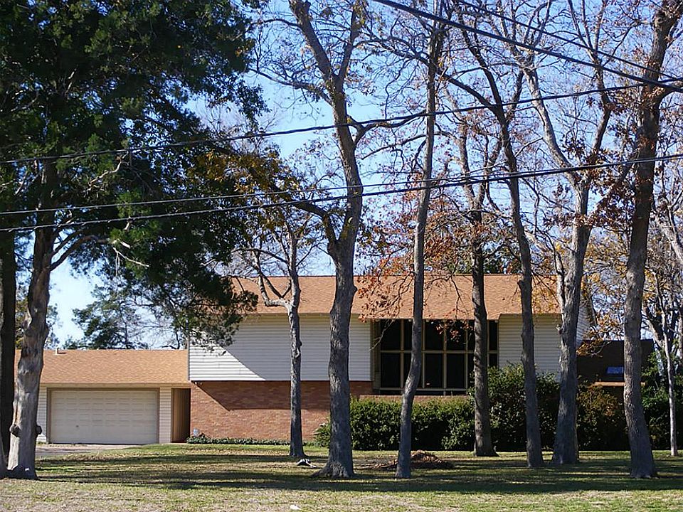 1st image of 416 S Burnett Dr
