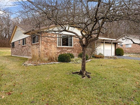 2nd image of 7036 Sandalview Dr