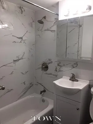 Rented by Town Residential | media 6