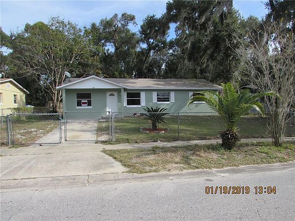 2nd image of 913 Sherwood Dr