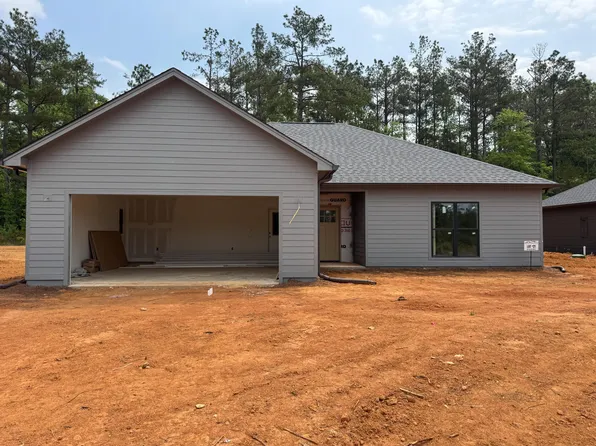 230 Thaxton Hills Dr, Thaxton, MS 38871