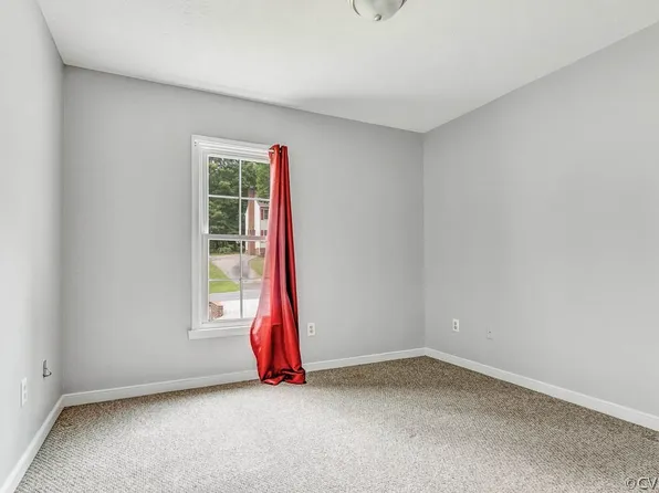 11041 Rufford Rd, Chester, VA 23831