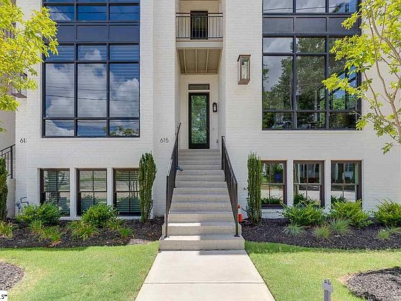 3rd image of 615 Arlington Ave