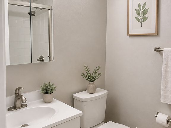 4th image of 2322 Homestead Rd APT 1