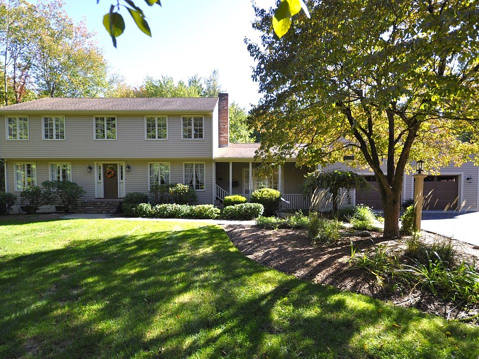 1st image of 34 River Rd
