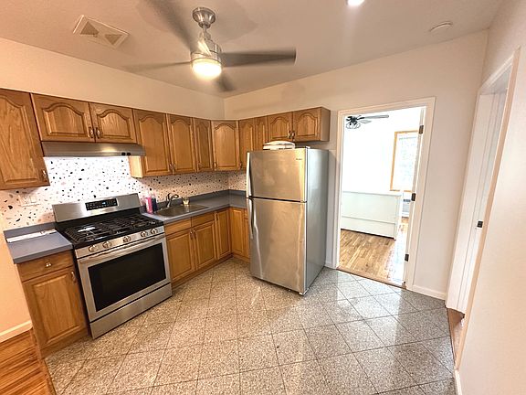 3rd image of 56 Eckford St #2