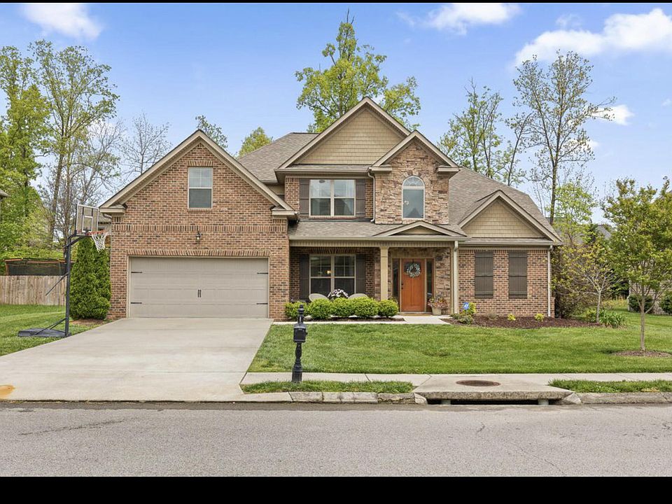 1st image of 4462 Wellesley Dr