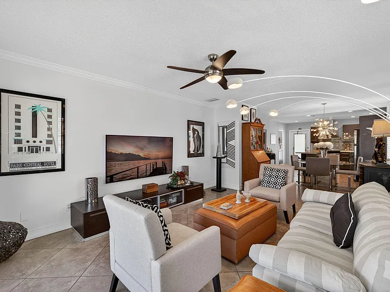 1225 NW 21st St #36-3609 — Photo 16