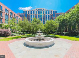 520 John Carlyle St UNIT 116, Alexandria, VA 22314