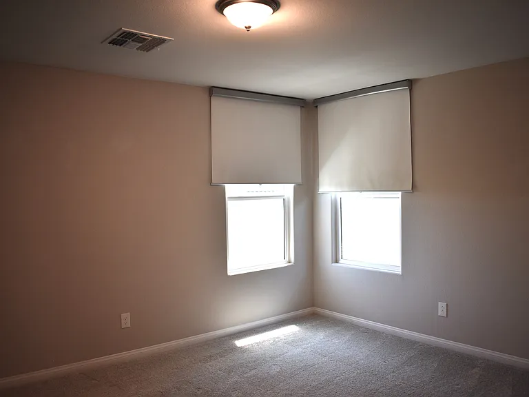 6973 W Ford Ave — Photo 18