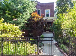 2037 W Estes Ave #1, Chicago, IL 60645