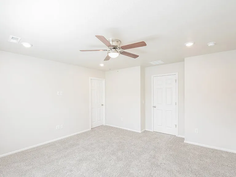 13971 Vispo Way — Photo 12