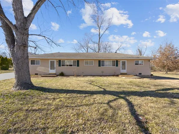 447 Mabel Dr, Arnold, MO 63010