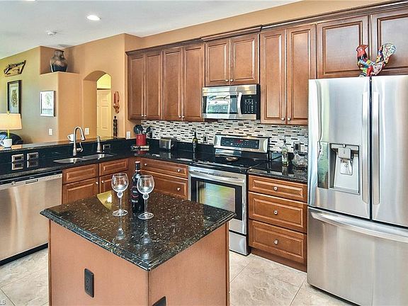 5th image of 15256 Sam Snead Ln