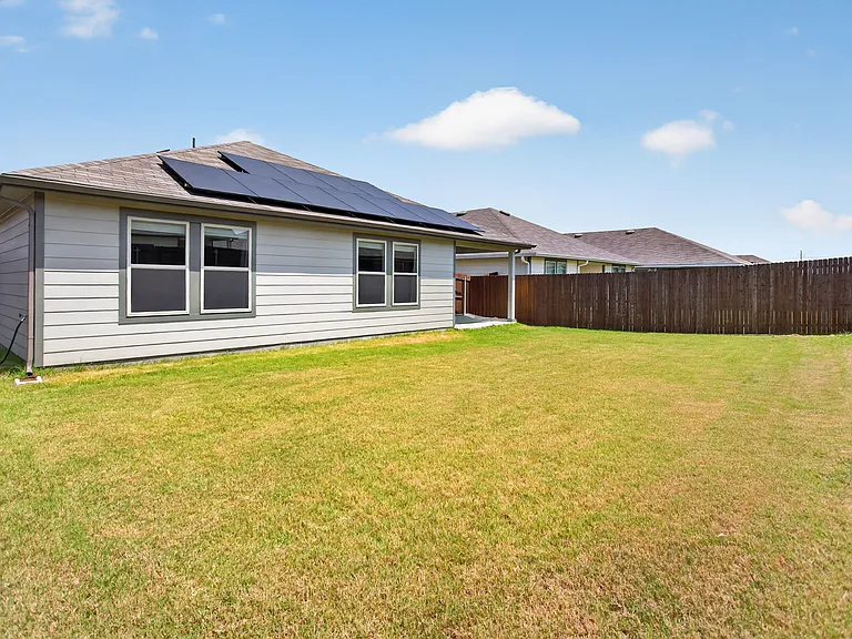 149 Boxwood Dr — Photo 22