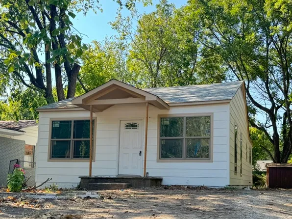 419 W 5th St, Ada, OK 74820