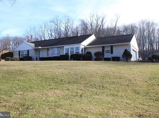 403 Snyder School Rd, Bernville, PA 19506