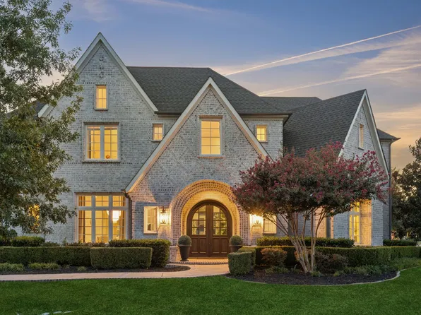 917 Tranquility Dr, Fairview, TX 75069