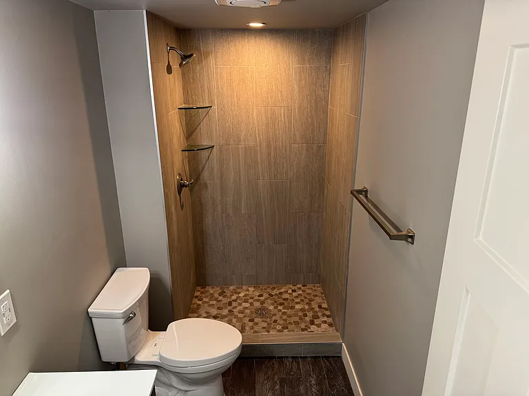 13241 Webster Ave — Photo 21