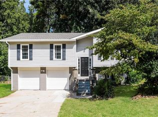 4201 Northstrand Dr, Decatur, GA 30035